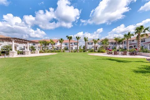 Condo in Kissimmee, Florida, 2 bedrooms  № 1561423 - photo 25