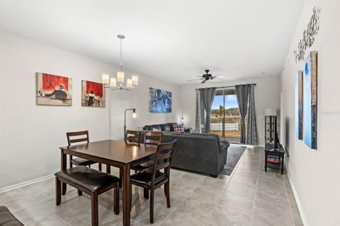 Condo in Kissimmee, Florida, 2 bedrooms  № 1561423 - photo 10
