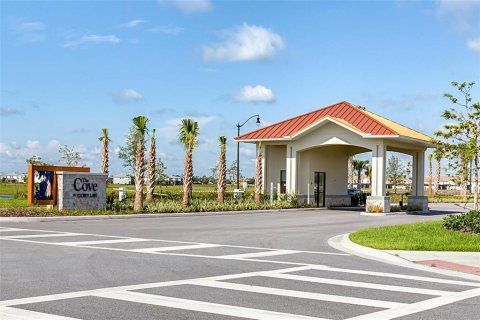 Condo in Kissimmee, Florida, 2 bedrooms  № 1561423 - photo 24