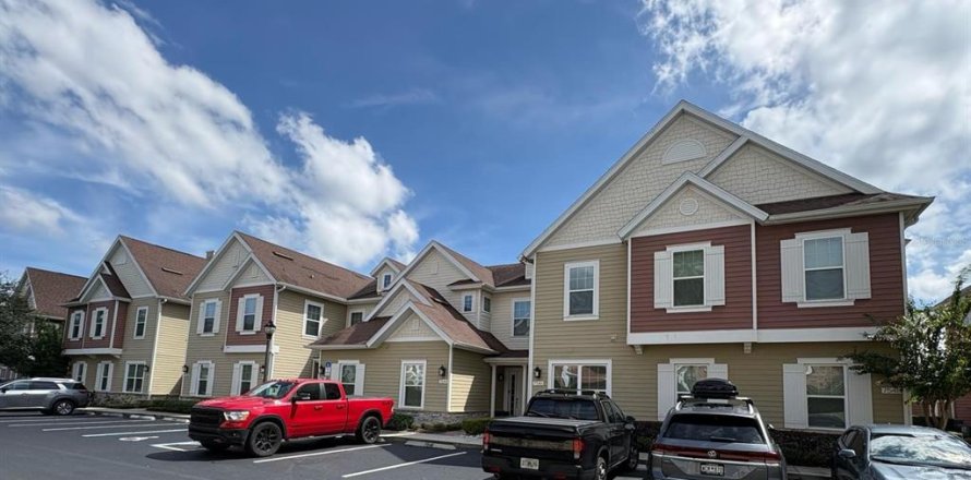 Touwnhouse à Kissimmee, Floride 5 chambres, 201.51 m2 № 2410397