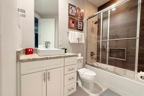 Touwnhouse à vendre à Kissimmee, Floride: 5 chambres, 201.51 m2 № 2410397 - photo 15