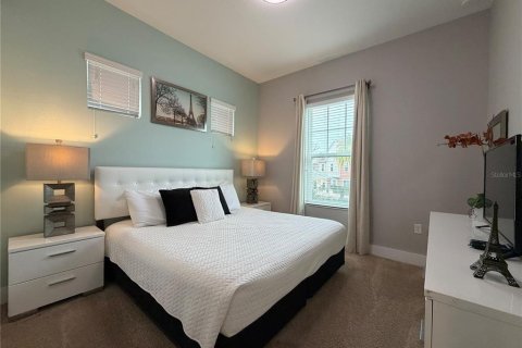Touwnhouse à vendre à Kissimmee, Floride: 5 chambres, 201.51 m2 № 2410397 - photo 12