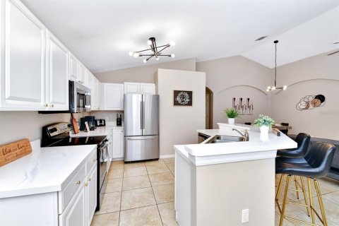 Casa en venta en Kissimmee, Florida, 4 dormitorios, 176.7 m2 № 2150810 - foto 11