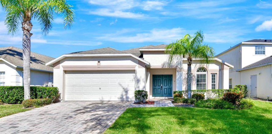 Casa en Kissimmee, Florida 4 dormitorios, 176.7 m2 № 2150810