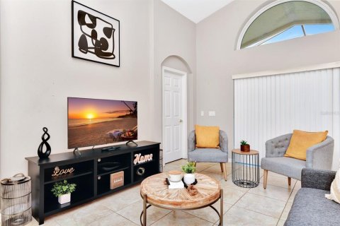 Casa en venta en Kissimmee, Florida, 4 dormitorios, 176.7 m2 № 2150810 - foto 6