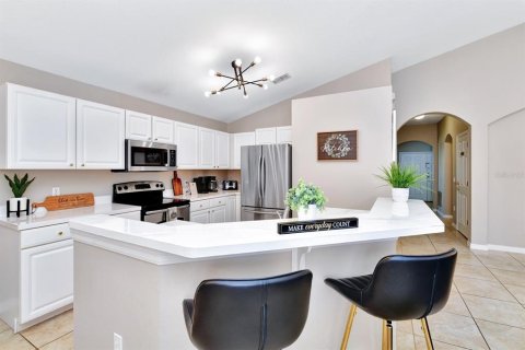 Casa en venta en Kissimmee, Florida, 4 dormitorios, 176.7 m2 № 2150810 - foto 10