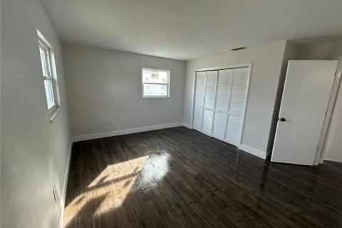 Villa ou maison à louer à Port Charlotte, Floride: 2 chambres, 91.14 m2 № 1808173 - photo 16