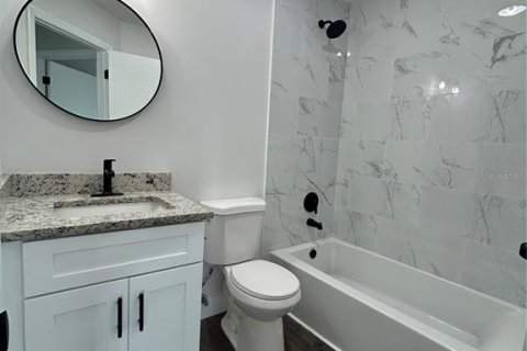 Villa ou maison à louer à Port Charlotte, Floride: 2 chambres, 91.14 m2 № 1808173 - photo 15