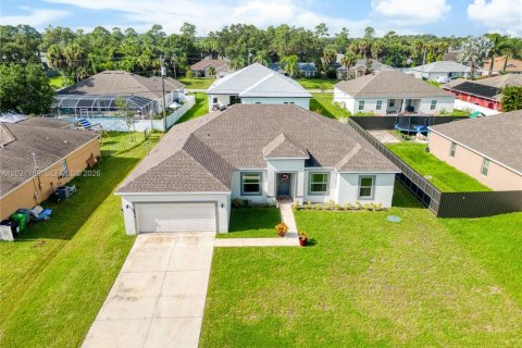 Villa ou maison à Port St. Lucie, Floride 4 chambres, 217.11 m2 № 2085409