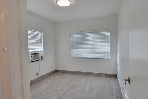 Apartment in Hollywood, Florida 1 bedroom, 60.39 sq.m. № 2083763 - photo 6