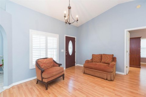 House in Zephyrhills, Florida 3 bedrooms, 162.49 sq.m. № 1835822 - photo 3