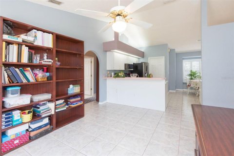House in Zephyrhills, Florida 3 bedrooms, 162.49 sq.m. № 1835822 - photo 15