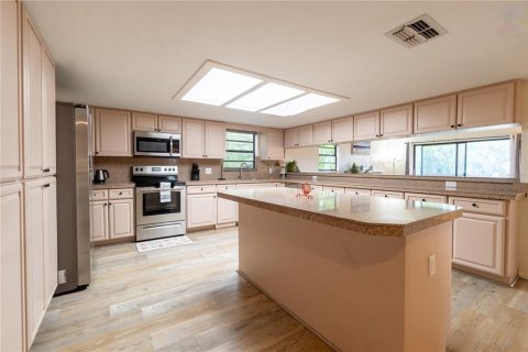 House in Bradenton, Florida 3 bedrooms, 193.61 sq.m. № 2259425 - photo 23