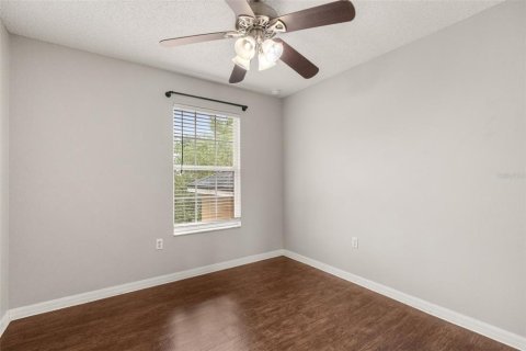 Villa ou maison à vendre à Eustis, Floride: 4 chambres, 173.08 m2 № 2150235 - photo 23