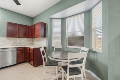 Villa ou maison à vendre à Eustis, Floride: 4 chambres, 173.08 m2 № 2150235 - photo 10