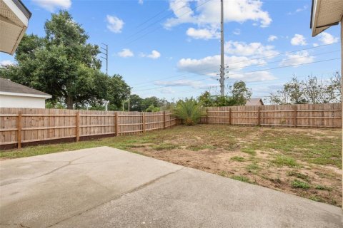 Villa ou maison à vendre à Eustis, Floride: 4 chambres, 173.08 m2 № 2150235 - photo 29
