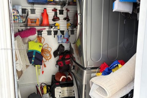 Copropriété à louer à North Miami Beach, Floride: 2 chambres, 138.05 m2 № 1967220 - photo 17