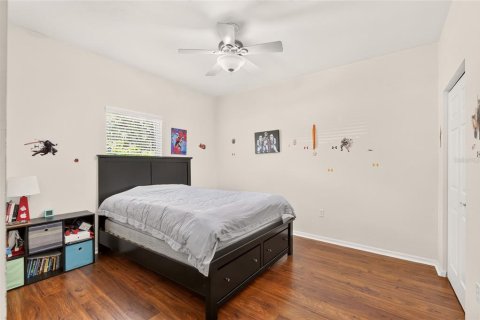 House in Gainesville, Florida 4 bedrooms, 244.98 sq.m. № 2312841 - photo 6