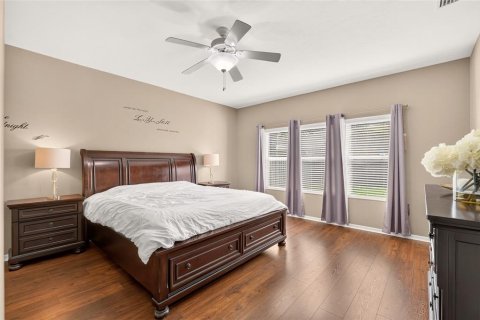House in Gainesville, Florida 4 bedrooms, 244.98 sq.m. № 2312841 - photo 29