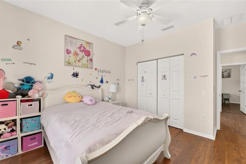 House in Gainesville, Florida 4 bedrooms, 244.98 sq.m. № 2312841 - photo 8
