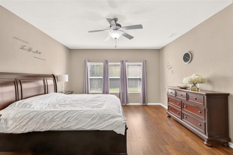 House in Gainesville, Florida 4 bedrooms, 244.98 sq.m. № 2312841 - photo 28