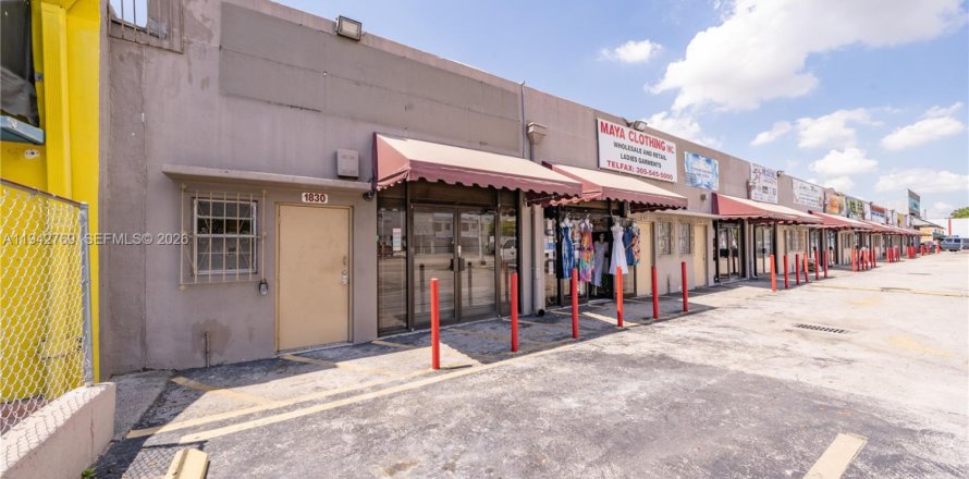 Immobilier commercial à Miami, Floride № 2000138