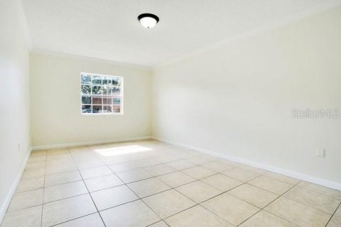 Condominio en venta en Maitland, Florida, 2 dormitorios, 97.64 m2 № 2095118 - foto 12