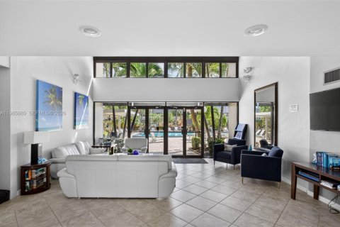 Copropriété à vendre à Pompano Beach, Floride: 2 chambres, 108.88 m2 № 2044860 - photo 21