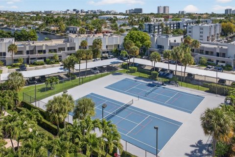 Copropriété à vendre à Pompano Beach, Floride: 2 chambres, 108.88 m2 № 2044860 - photo 28