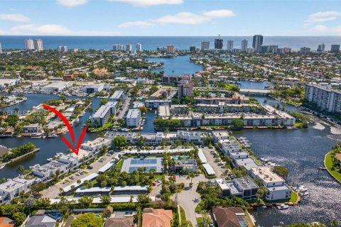 Copropriété à vendre à Pompano Beach, Floride: 2 chambres, 108.88 m2 № 2044860 - photo 30