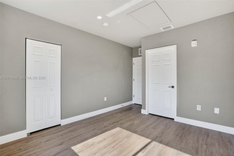 Copropriété à vendre à Miami, Floride: 2 chambres, 83.61 m2 № 2090333 - photo 18