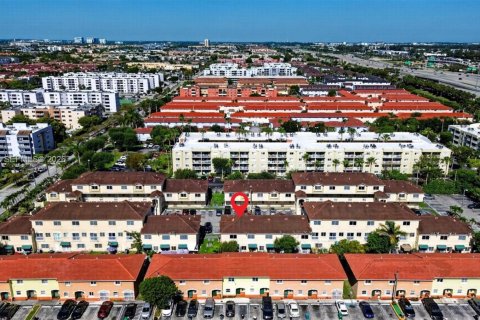 Copropriété à vendre à Miami, Floride: 2 chambres, 83.61 m2 № 2090333 - photo 29