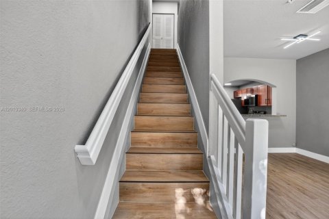 Copropriété à vendre à Miami, Floride: 2 chambres, 83.61 m2 № 2090333 - photo 14