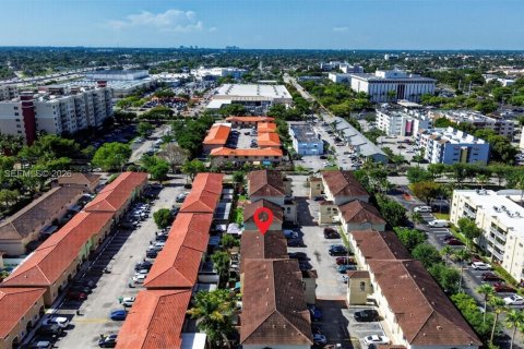 Copropriété à vendre à Miami, Floride: 2 chambres, 83.61 m2 № 2090333 - photo 30