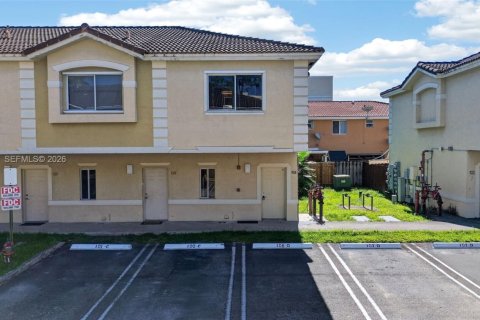 Condo in Miami, Florida, 2 bedrooms  № 2090333