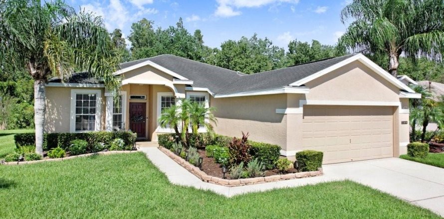 Villa ou maison à Lakeland, Floride 3 chambres, 168.25 m2 № 2437127