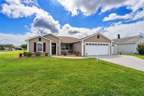Casa en venta en The Villages, Florida, 3 dormitorios, 129.32 m2 № 2231128 - foto 3