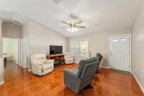 Casa en venta en The Villages, Florida, 3 dormitorios, 129.32 m2 № 2231128 - foto 9