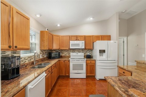 Casa en venta en The Villages, Florida, 3 dormitorios, 129.32 m2 № 2231128 - foto 13