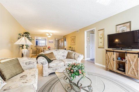 Condominio en venta en Belleair, Florida, 2 dormitorios, 99.22 m2 № 1509825 - foto 3