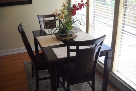 Condo in Sarasota, Florida, 1 bedroom  № 1558910 - photo 3