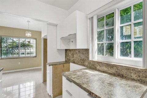 Copropriété à louer à Miami Beach, Floride: 1 chambre, 54.72 m2 № 1966233 - photo 15