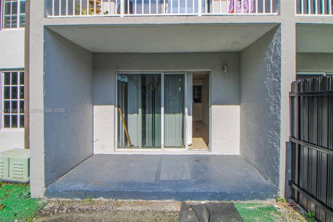 Copropriété à vendre à Doral, Floride: 1 chambre, 75.25 m2 № 1995607 - photo 20