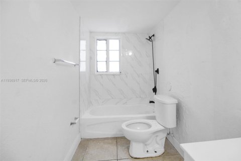 Copropriété à vendre à Doral, Floride: 1 chambre, 75.25 m2 № 1995607 - photo 14