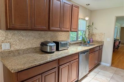 House in Eustis, Florida 3 bedrooms, 164.16 sq.m. № 2234638 - photo 12