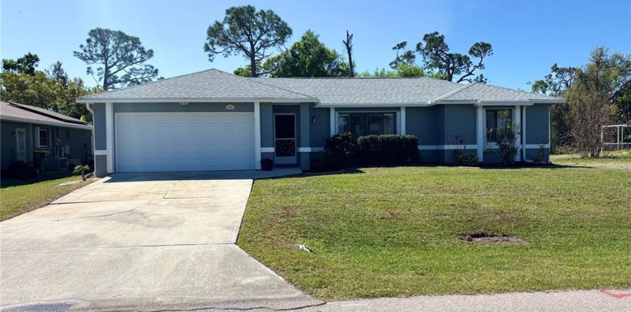 Villa ou maison à Punta Gorda, Floride 3 chambres, 151.24 m2 № 1603186