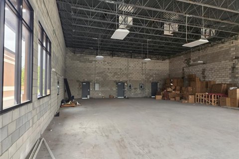 Propiedad comercial en alquiler en Orlando, Florida № 1629111 - foto 10