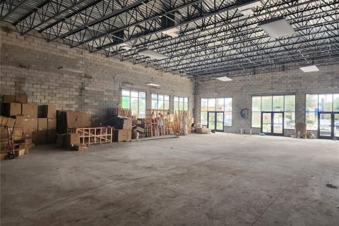 Propiedad comercial en alquiler en Orlando, Florida № 1629111 - foto 13