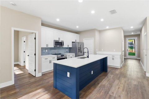 Villa ou maison à vendre à Dunnellon, Floride: 4 chambres, 181.9 m2 № 2333978 - photo 2