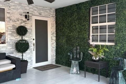 Купить виллу или дом в Хайалиа, Флорида 6 спален, 314.29м2, № 1939692 - фото 5